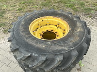 2x bkt 480/85 r26 tractorwielen met 26" stalen 10-gats velgen - afbeelding 9 van  10