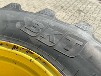 2x bkt agrimax rt 657 480/65r28 tractorwielen – john deere 6130r - afbeelding 8 van  11