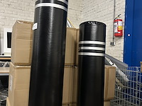 2x bokszak, 1x voet - afbeelding 1 van  4