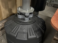 2x bokszak, 1x voet - afbeelding 2 van  4