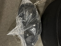 2x bokszak, 1x voet - afbeelding 3 van  4