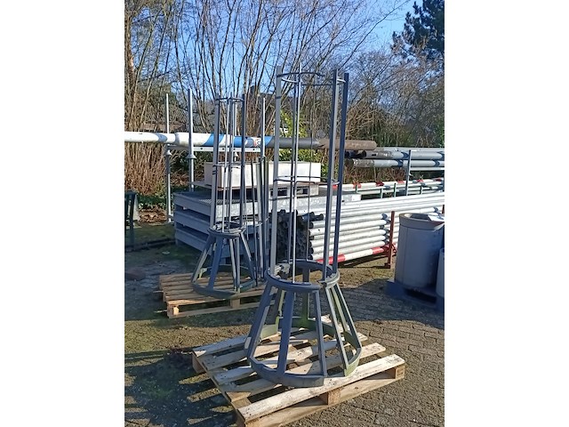 2x boomkorf - afbeelding 1 van  3