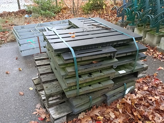 2x boomkrans - afbeelding 2 van  3