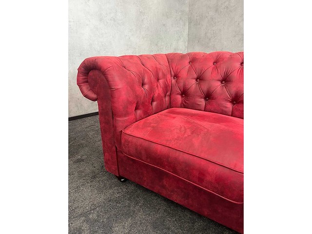 2x bordeauxrode gecapitonneerde sofa - afbeelding 3 van  14