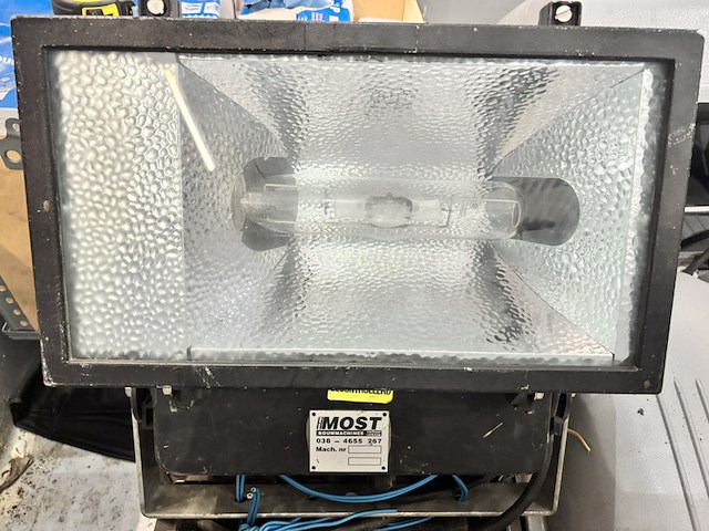 2x bouwlamp, faeber lighting systems, combat e40, 2000 - afbeelding 4 van  4