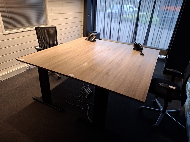 2x bureau met 2x bureaustoel - afbeelding 2 van  8