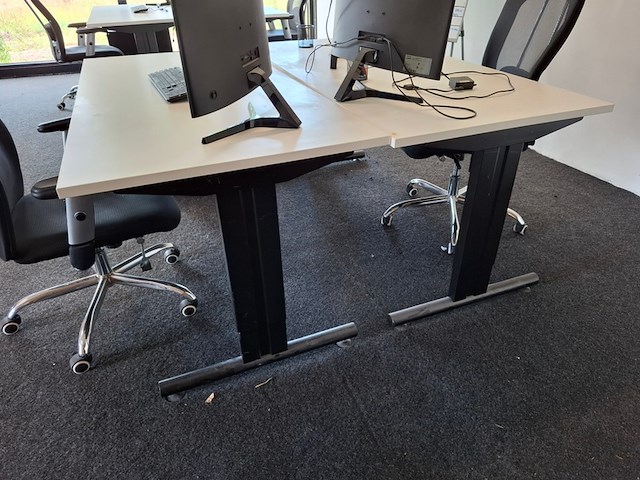 2x bureau met 2x bureaustoel - afbeelding 3 van  5