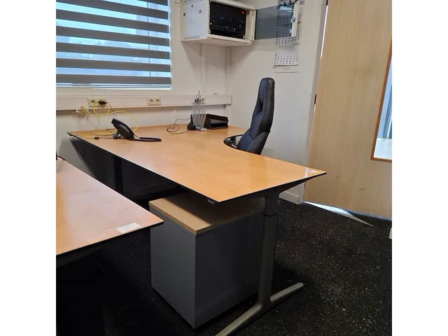 2x bureau met 2x bureaustoel - afbeelding 7 van  14