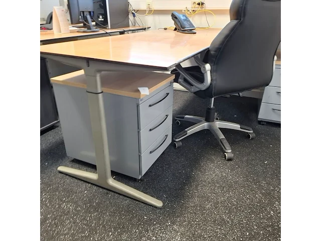 2x bureau met 2x bureaustoel - afbeelding 9 van  14