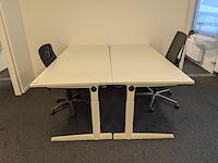 2x bureau met 3x bureaustoel en 3x stoel - afbeelding 2 van  5