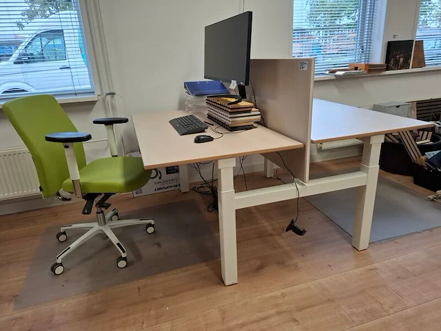 2x bureau opstelling - afbeelding 1 van  11