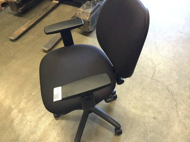 2x bureau stoelen met wielen, zwart - afbeelding 4 van  6