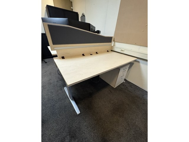 2x bureau - afbeelding 5 van  6