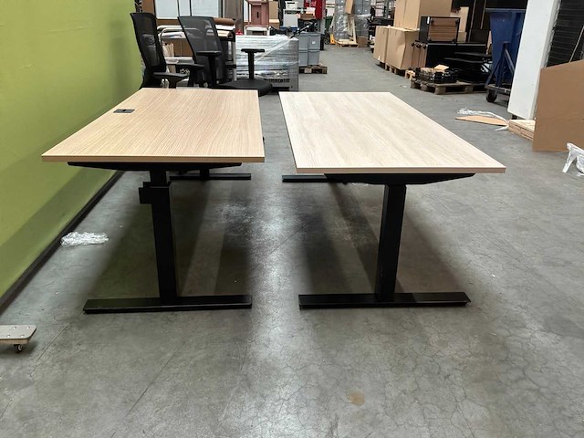 (2x) bureau’s inclusief 2 bureaustoelen - afbeelding 5 van  10