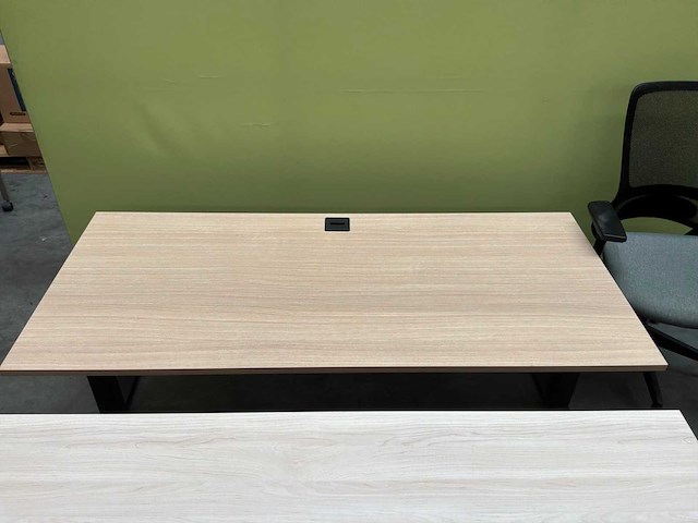 (2x) bureau’s inclusief 2 bureaustoelen - afbeelding 6 van  10
