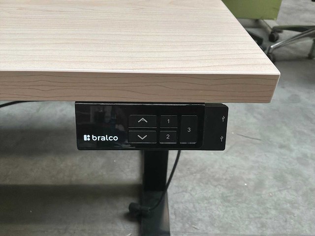 (2x) bureau’s inclusief 2 bureaustoelen - afbeelding 8 van  10