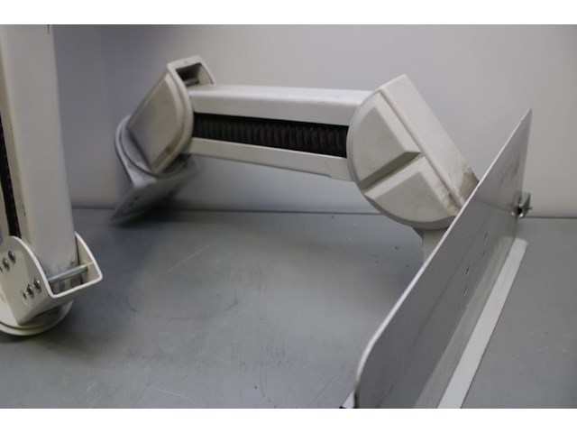 2x bureausteun voor it apparatuur - afbeelding 3 van  9