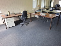 2x bureautafel met stoel - afbeelding 2 van  5