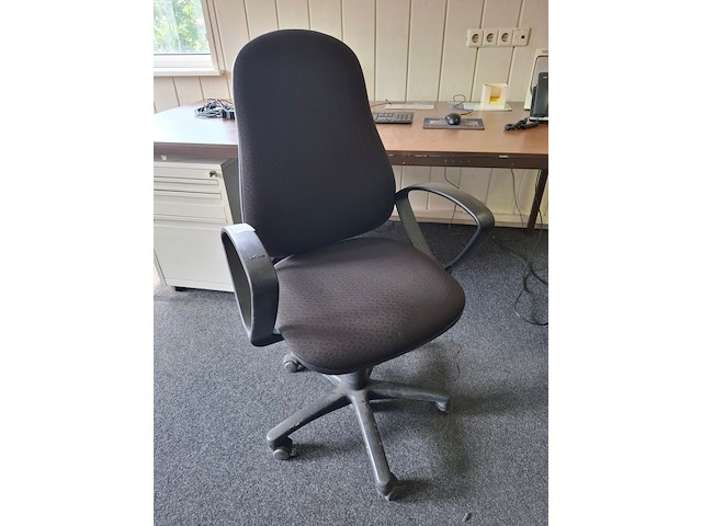 2x bureautafel met stoel - afbeelding 4 van  5