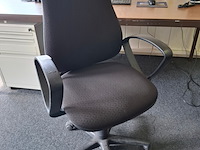 2x bureautafel met stoel - afbeelding 4 van  5