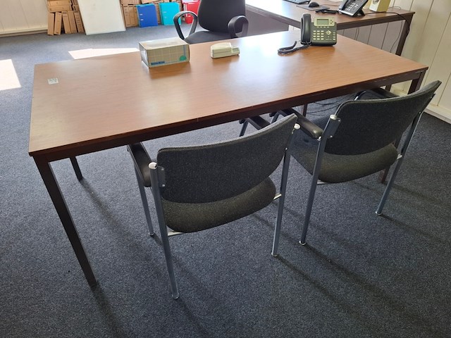 2x bureautafel met stoel - afbeelding 5 van  5