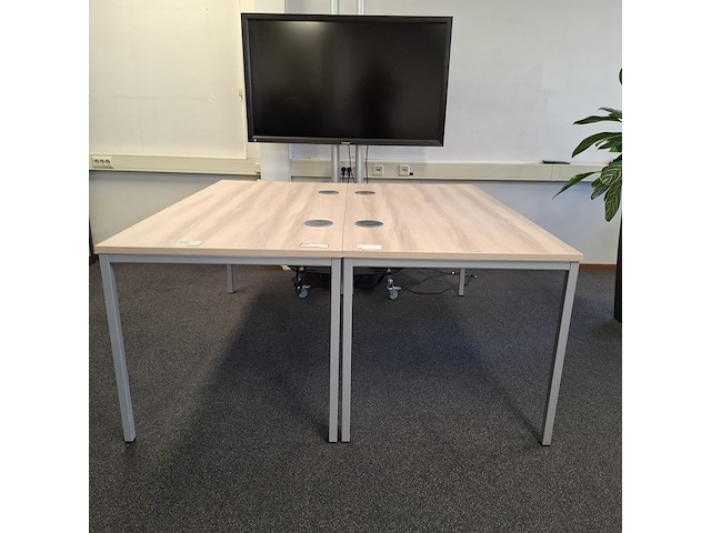 2x bureautafel - afbeelding 1 van  4