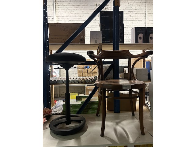 2x caféstoel, 1x kruk - afbeelding 1 van  6