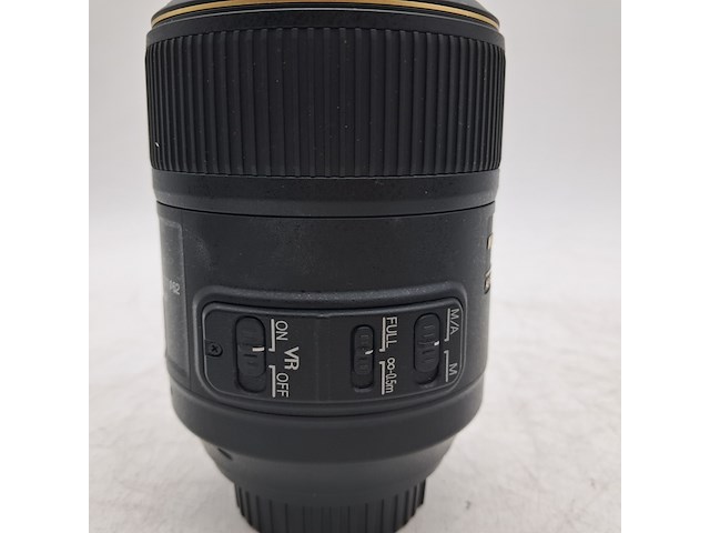 2x camera lens en 3x teleconverter, nikon, o.a. af-s micro nikkor 105mm 1:2.8g ed - afbeelding 8 van  13