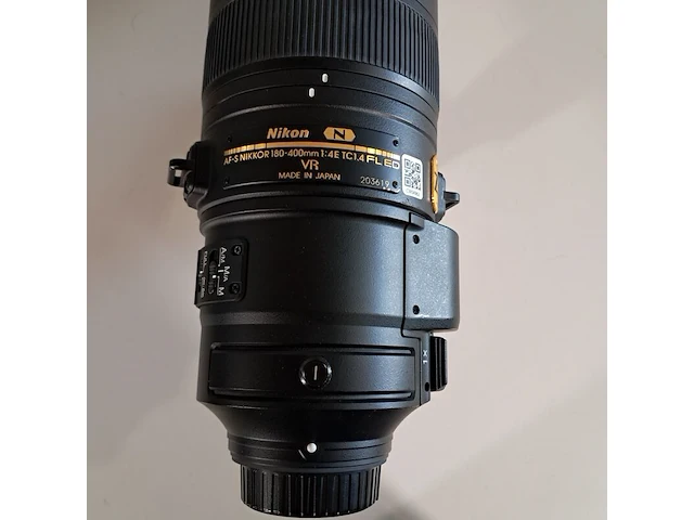 2x camera lens, nikon, o.a af-s nikkor 180-400mm 1:4e tc1.4 fl ed - afbeelding 8 van  23