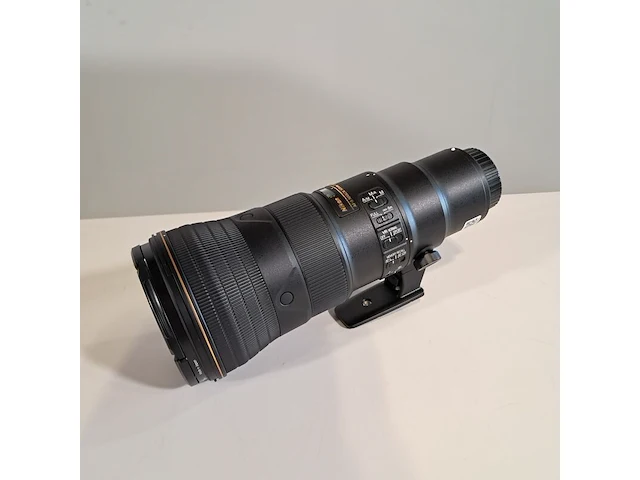 2x camera lens, nikon, o.a af-s nikkor 180-400mm 1:4e tc1.4 fl ed - afbeelding 17 van  23