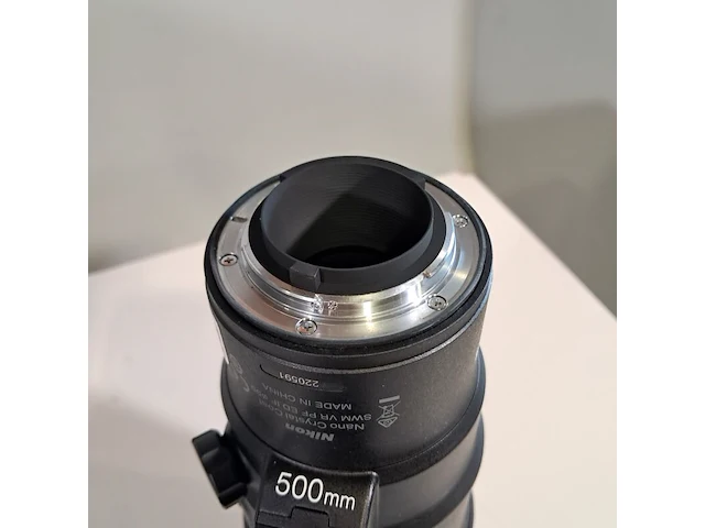 2x camera lens, nikon, o.a af-s nikkor 180-400mm 1:4e tc1.4 fl ed - afbeelding 22 van  23