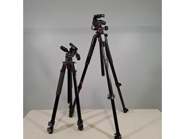 2x camerastatief, manfrotto, 055 - afbeelding 1 van  9