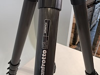 2x camerastatief, manfrotto, mt057c4 en model 190 - afbeelding 2 van  13