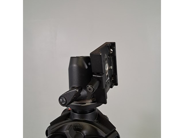 2x camerastatief, manfrotto, mt057c4 en model 190 - afbeelding 3 van  13