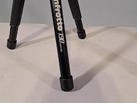 2x camerastatief, manfrotto, mt057c4 en model 190 - afbeelding 8 van  13