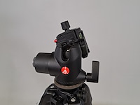2x camerastatief, manfrotto, mt057c4 en model 190 - afbeelding 9 van  13