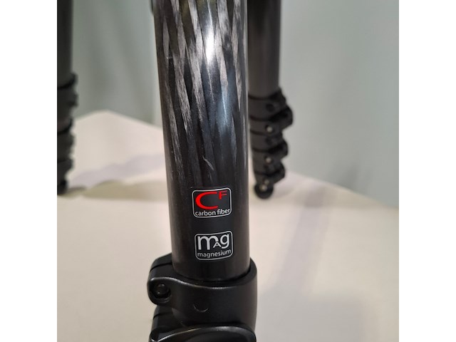 2x camerastatief, manfrotto, mt057c4 - afbeelding 13 van  15