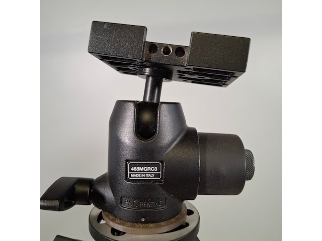 2x camerastatief, manfrotto, mt057c4 - afbeelding 12 van  16