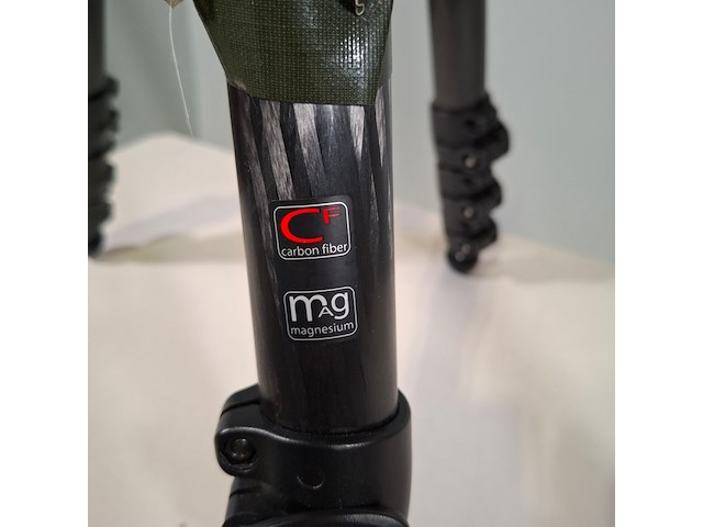 2x camerastatief, manfrotto, mt057c4 - afbeelding 14 van  16