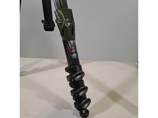 2x camerastatief, manfrotto, mt057c4 - afbeelding 15 van  16