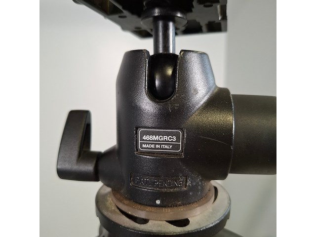 2x camerastatief, manfrotto, mt057c4 - afbeelding 5 van  17