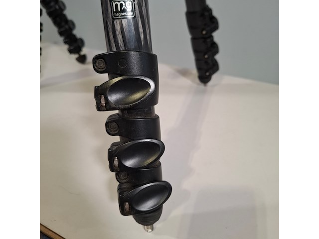 2x camerastatief, manfrotto, mt057c4 - afbeelding 9 van  17