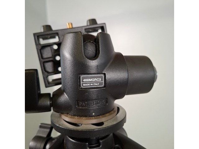 2x camerastatief, manfrotto, mt057c4 - afbeelding 14 van  17