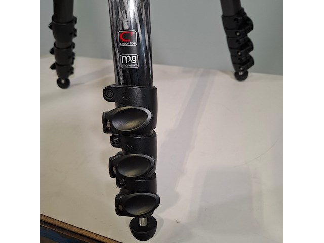 2x camerastatief, manfrotto, mt057c4 - afbeelding 9 van  18