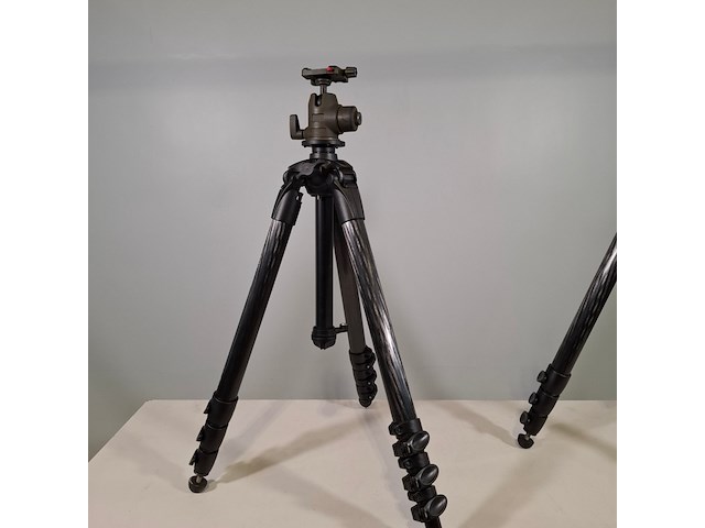 2x camerastatief, manfrotto, mt057c4 - afbeelding 12 van  18