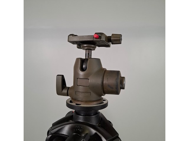 2x camerastatief, manfrotto, mt057c4 - afbeelding 13 van  18