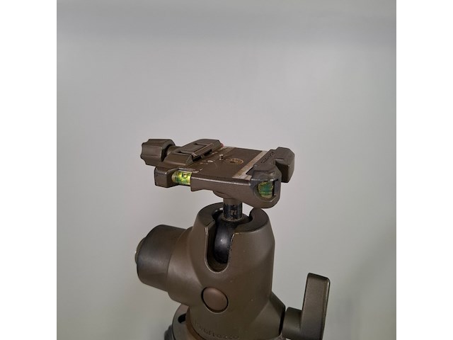 2x camerastatief, manfrotto, mt057c4 - afbeelding 14 van  18