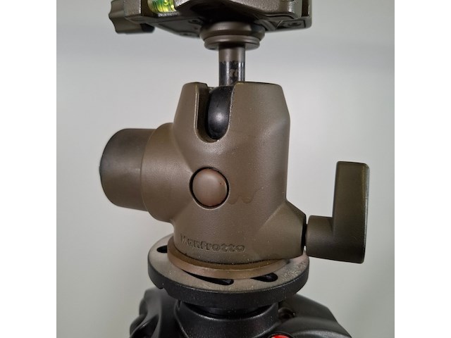 2x camerastatief, manfrotto, mt057c4 - afbeelding 15 van  18