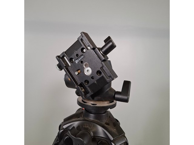 2x camerastatief, manfrotto, mt057c4 - afbeelding 12 van  16