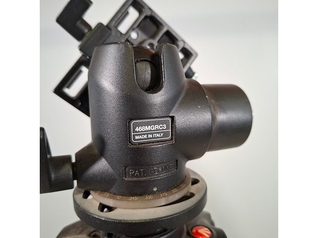 2x camerastatief, manfrotto, mt057c4 - afbeelding 13 van  16